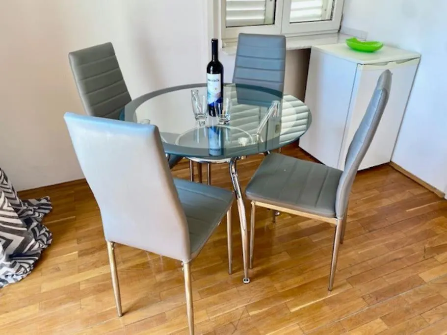 Charming 1-Bed Apartment Near Arena And Centre Pula