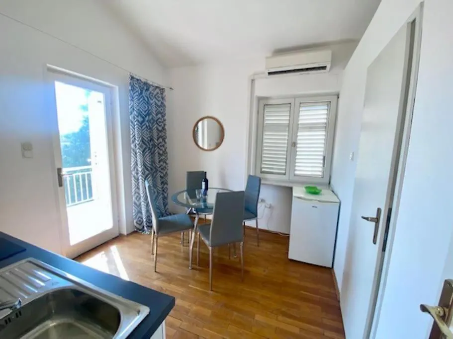 Charming 1-Bed Apartment Near Arena And Centre Pula